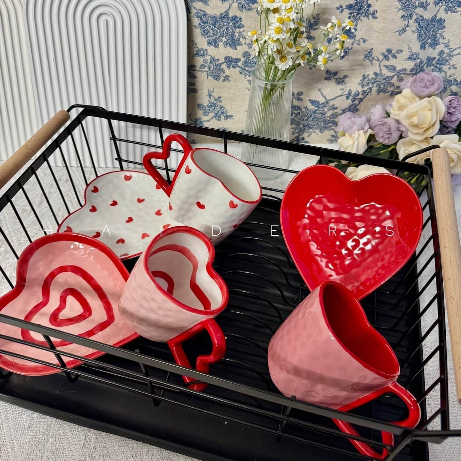 Heart Handle Mug Set
